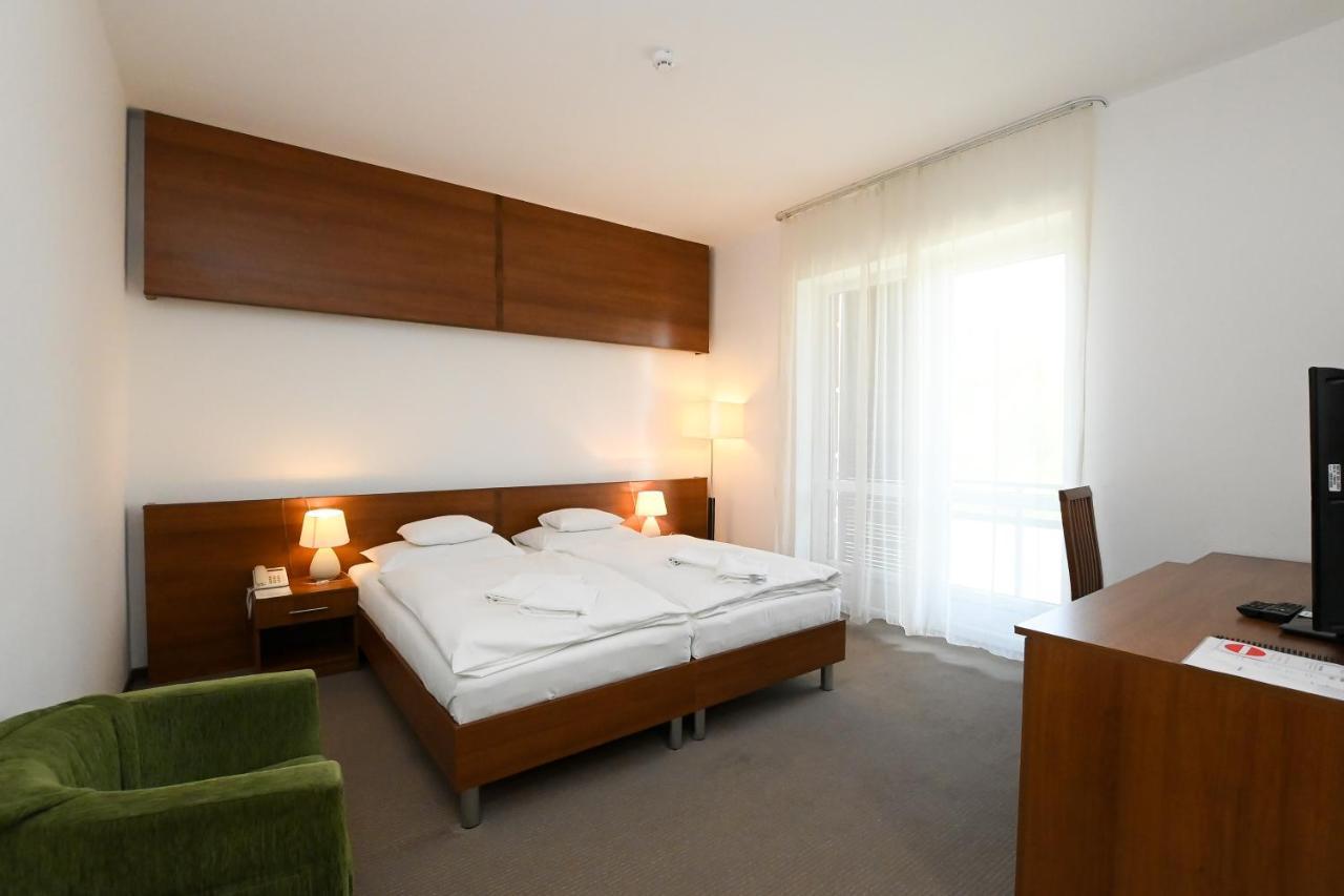 Hotel Kelep Tokaj Luaran gambar